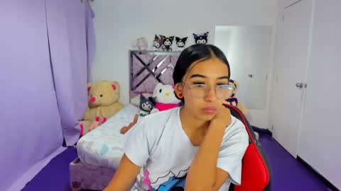 Snapshot of valery_taylor_1 chatting on July 22, 3:42 am valery online show from July 22, 3:42 am