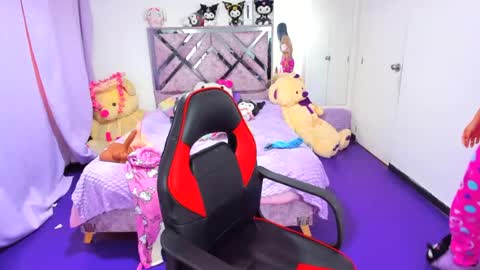 Snapshot of valery_taylor_1 chatting on August 1, 1:54 pm valery online show from August 1, 1:54 pm