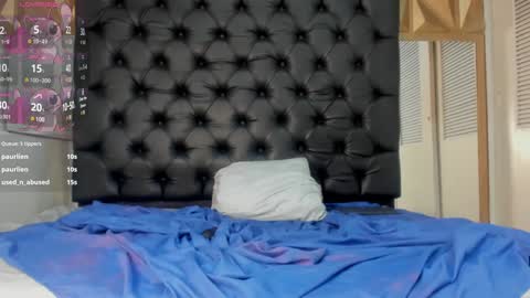 Snapshot of valery_villa_ chatting on January 16, 1:27 am Valery online show from January 16, 1:27 am