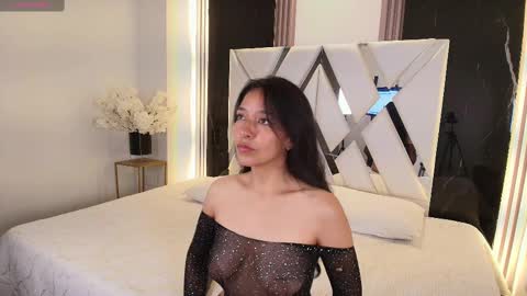 Snapshot of valery_wang chatting on February 24, 12:16 pm Val online show from February 24, 12:16 pm