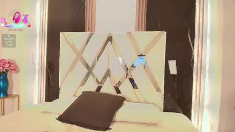 Snapshot of valery_wang chatting on March 2, 11:39 am Val online show from March 2, 11:39 am