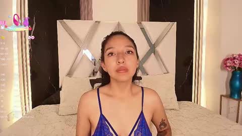 Snapshot of valery_wang chatting on March 6, 11:36 am Val online show from March 6, 11:36 am