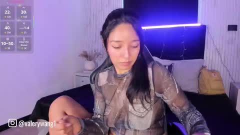 Snapshot of valery_wang chatting on September 16, 12:06 pm Val online show from September 16, 12:06 pm