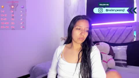 Val online show from February 18, 12:01 pm