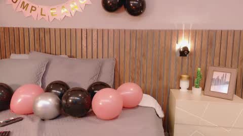 Snapshot of valerya_collem chatting on April 27, 1:09 pm Valerya Collem online show from April 27, 1:09 pm