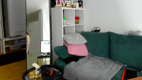 valeryablack online show from March 14, 6:57 pm