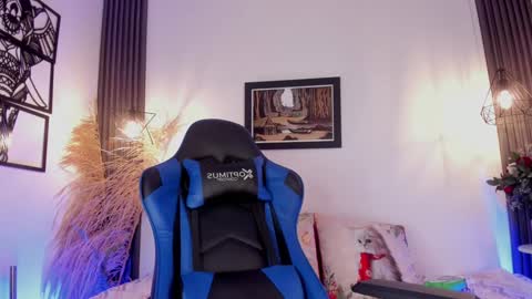 call me Maria online show from December 31, 1:57 am