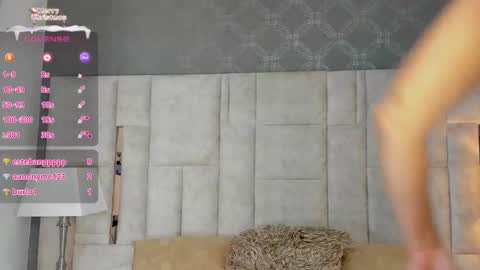 Snapshot of valerydiamond_ chatting on December 28, 2:53 pm Valery online show from December 28, 2:53 pm