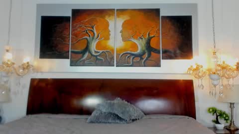 Valery online show from November 12, 8:30 pm