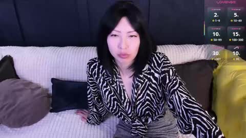 Snapshot of valerymur chatting on April 16, 1:01 pm Valery Mur3 online show from April 16, 1:01 pm