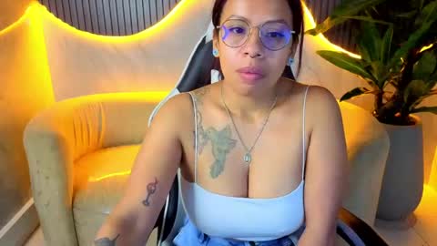 Snapshot of valerytp chatting on April 17, 7:17 pm valerytp online show from April 17, 7:17 pm