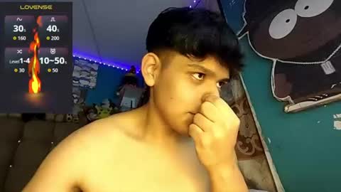 Valesh19 online show from August 9, 3:23 am