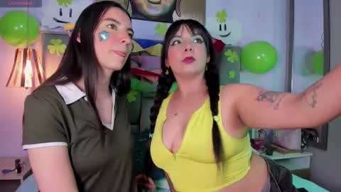 Snapshot of valkiria_and_dione chatting on March 17, 8:23 pm Valkiria and Dione online show from March 17, 8:23 pm