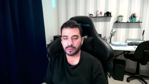 Roberto Carlos online show from November 4, 2:21 am