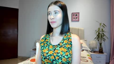 Macarena online show from January 29, 2:09 am