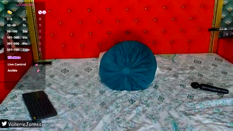 Valerie Val V online show from February 3, 2:53 am