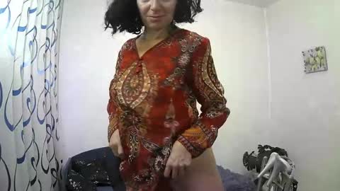 Snapshot of valleriwind chatting on July 24, 1:03 am ValleriWind online show from July 24, 1:03 am