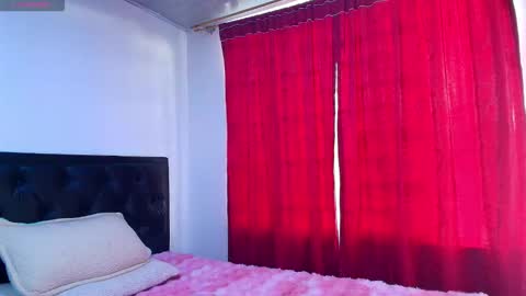 Taty independent account online show from November 19, 8:42 pm