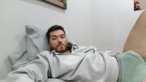 Snapshot of valleyboii69 chatting on February 24, 4:43 am valleyboii69 online show from February 24, 4:43 am