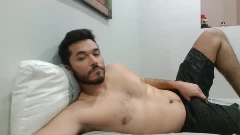 Snapshot of valleyboii69 chatting on February 26, 1:48 am valleyboii69 online show from February 26, 1:48 am