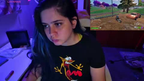 Snapshot of vallolet1_ chatting on December 4, 12:41 am Im Violet online show from December 4, 12:41 am