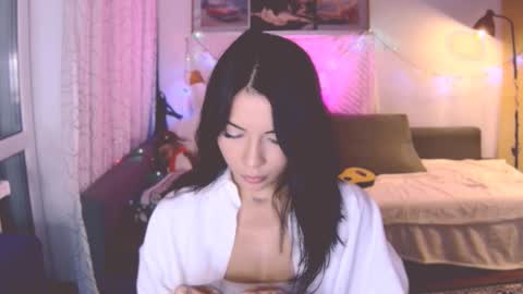 Snapshot of valorant_girl chatting on December 24, 2:22 pm Little Devil online show from December 24, 2:22 pm