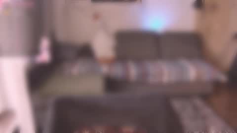 Snapshot of valorant_girl chatting on February 13, 1:37 pm Little Devil online show from February 13, 1:37 pm