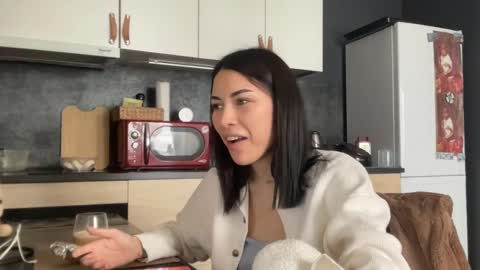 Snapshot of valorant_girl chatting on March 4, 1:59 pm Little Devil online show from March 4, 1:59 pm