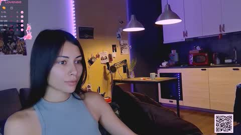 Snapshot of valorant_girl chatting on September 14, 4:06 pm Little Devil online show from September 14, 4:06 pm