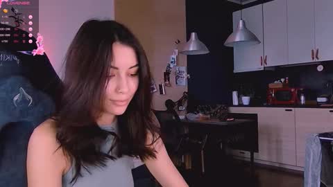 Snapshot of valorant_girl chatting on October 30, 11:44 am Little Devil online show from October 30, 11:44 am