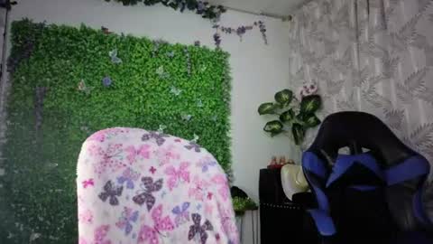 valquiria_sirgun online show from July 21, 10:06 am