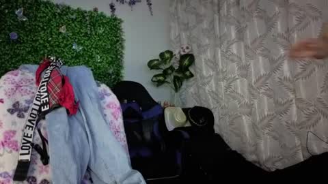 valquiria_sirgun online show from July 22, 9:23 am