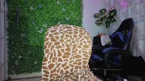 valquiria_sirgun online show from July 28, 11:17 am
