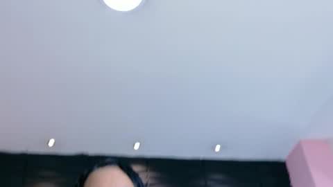 Snapshot of valrery_roussex chatting on October 3, 5:32 pm Valery online show from October 3, 5:32 pm