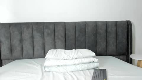 valtira nova online show from January 9, 6:59 am