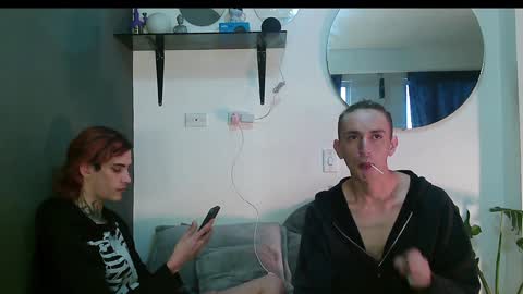 Vamp Noah and Dan online show from January 17, 8:55 pm