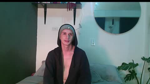 Vamp Noah and Dan online show from January 27, 12:54 am