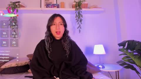 vamp  online show from October 3, 7:55 pm