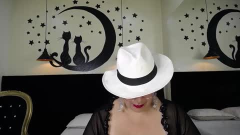 Vampy Bael online show from November 1, 7:38 pm