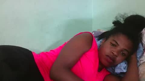 vanafiry online show from February 11, 6:33 pm