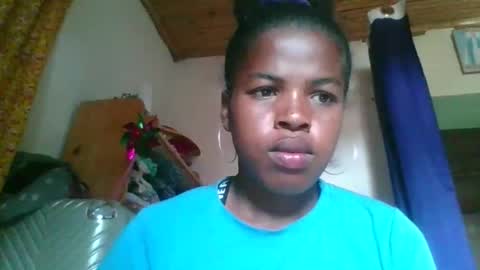 vanafiry online show from February 13, 10:33 am