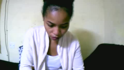 vanah344375 online show from September 16, 6:36 am