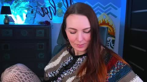 Vanda online show from December 25, 2:23 pm