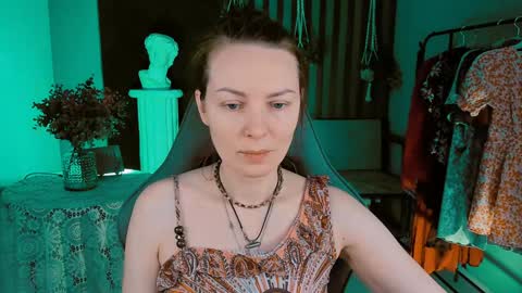 Vanda online show from December 26, 9:01 am