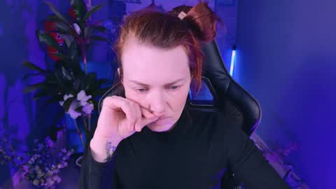 Vanda online show from March 1, 2:13 pm