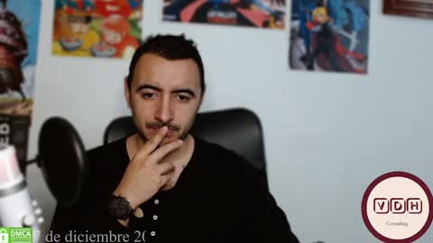 Snapshot of vanderheyl chatting on December 18, 2:21 am vanderheyl online show from December 18, 2:21 am