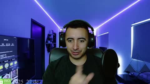 Snapshot of vanderheyl chatting on January 27, 8:18 am vanderheyl online show from January 27, 8:18 am