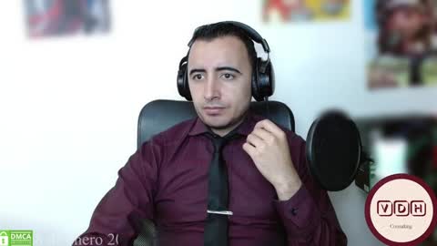 Snapshot of vanderheyl chatting on January 28, 7:11 am vanderheyl online show from January 28, 7:11 am