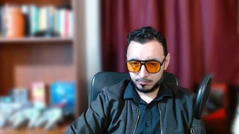 Snapshot of vanderheyl chatting on March 11, 1:37 am vanderheyl online show from March 11, 1:37 am