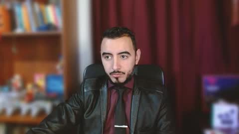 Snapshot of vanderheyl chatting on October 2, 5:03 am vanderheyl online show from October 2, 5:03 am